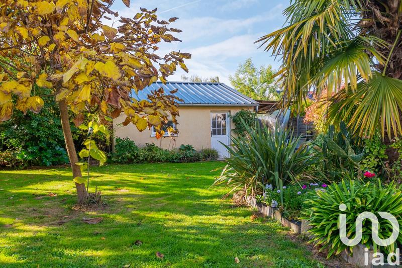 Maison - 180 m² - 8 pièces