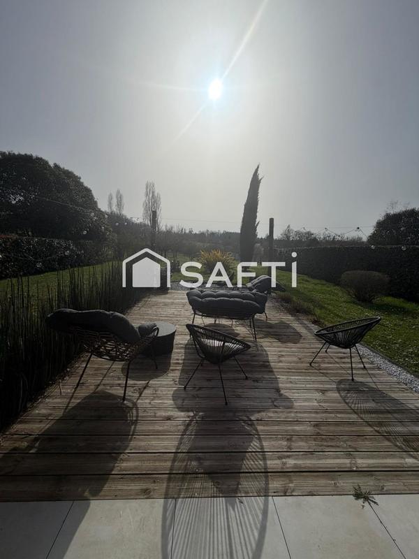 Maison - 100 m² - 5 pièces