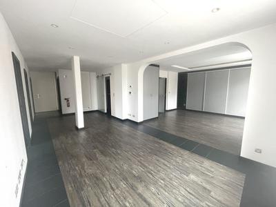 Appartement - 118 m² - 5 pièces