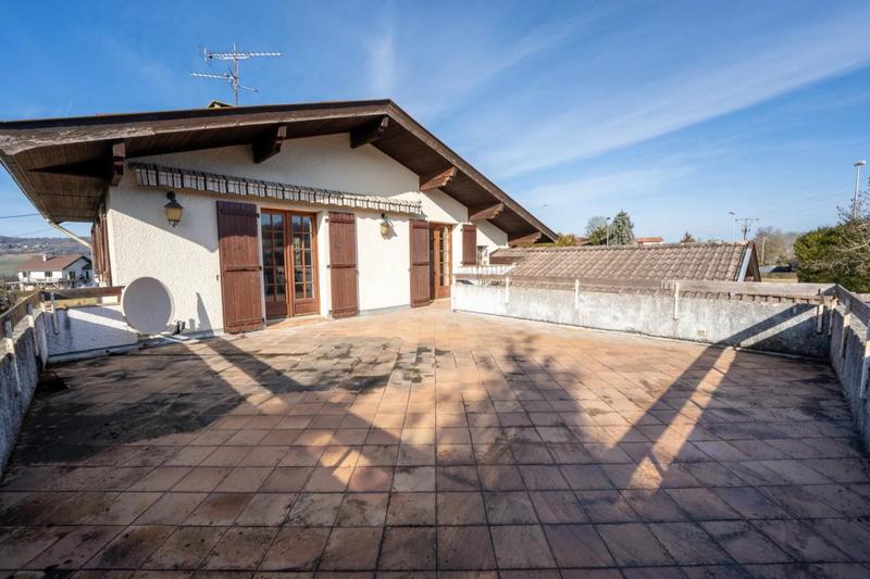 Maison - 176 m² - 7 pièces