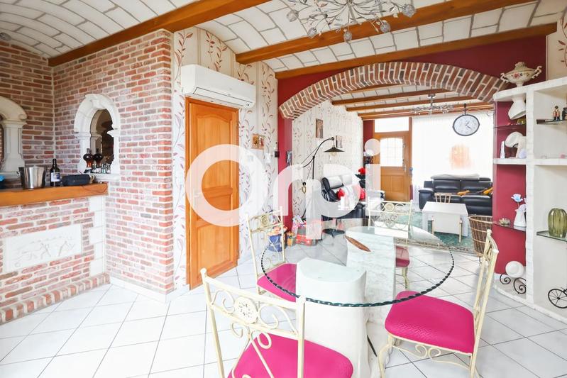 Maison - 182 m² - 4 pièces