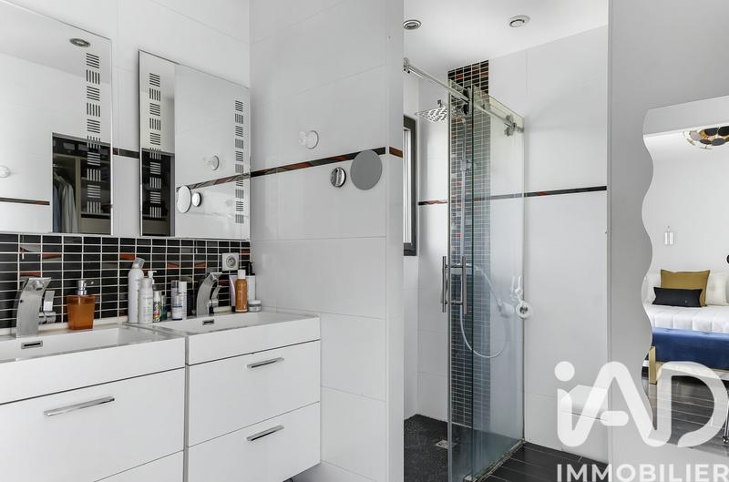 Maison - 155 m² - 5 pièces