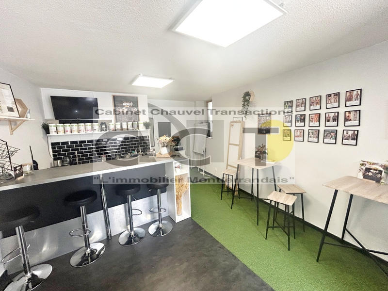 Local commercial - 23 m² - 1 pièce