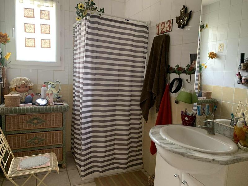 Maison - 242 m² - 8 pièces