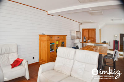 Maison - 140 m² - 5 pièces