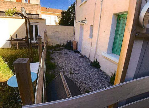 Villa - 150 m² - 10 pièces