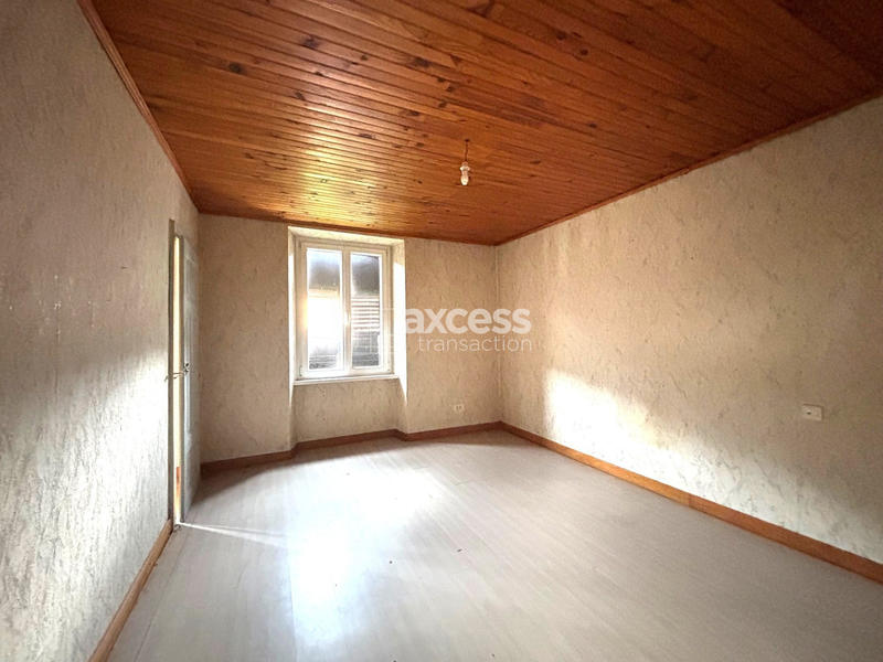 Appartement - 121 m² - 6 pièces