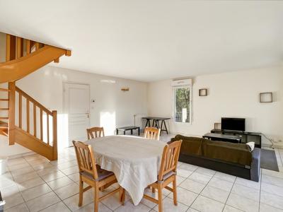 Appartement - 100 m² - 4 pièces