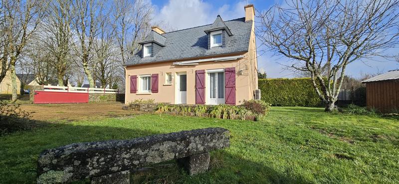 Maison traditionnelle - 92 m² - 5 pièces