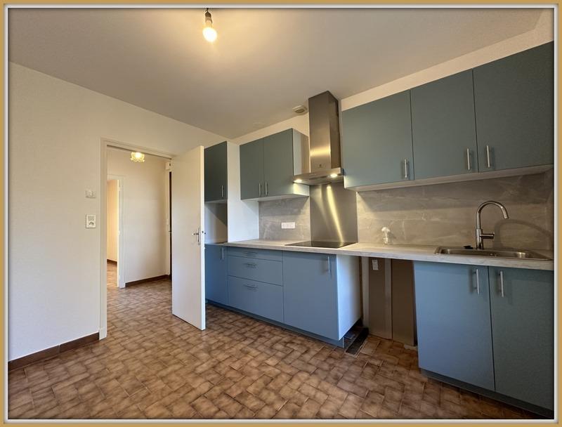 Maison - 83 m² - 3 pièces