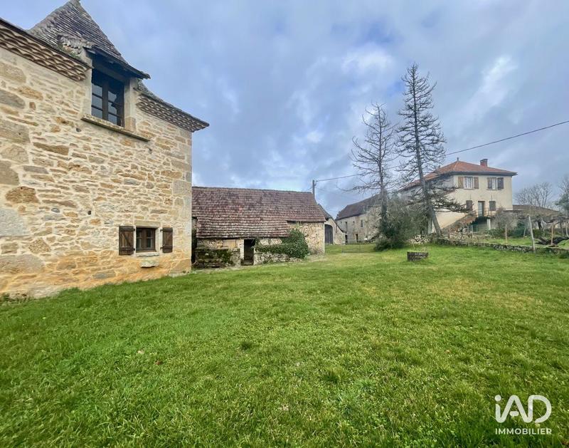 Maison - 110 m² - 6 pièces