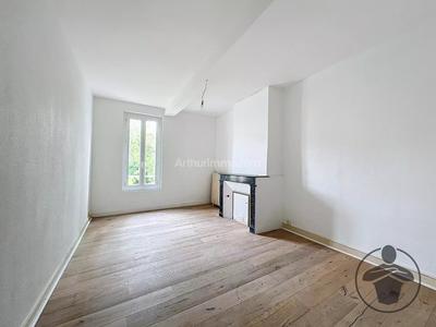 Appartement - 79 m² - 4 pièces