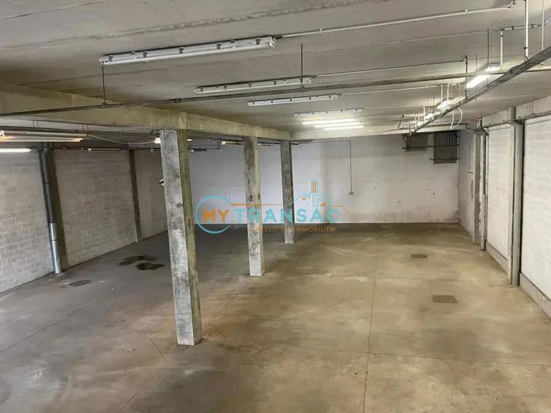 Local d'activités - 542 m²