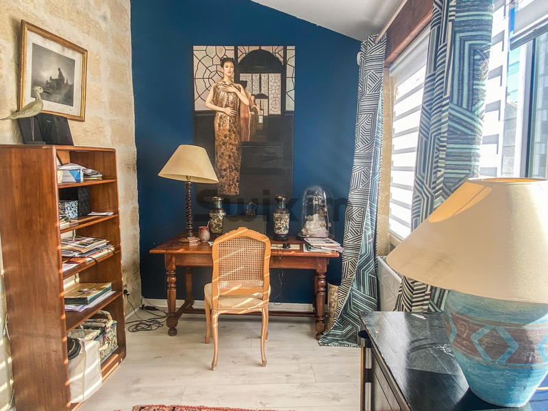 Maison - 165 m² - 8 pièces