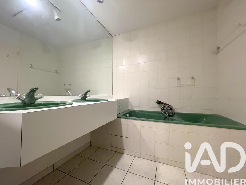 Appartement - 140 m² - 6 pièces