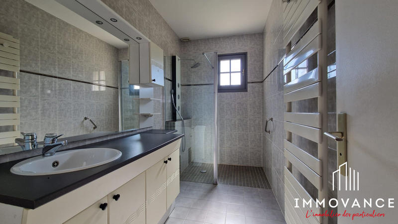 Maison - 176 m² - 7 pièces