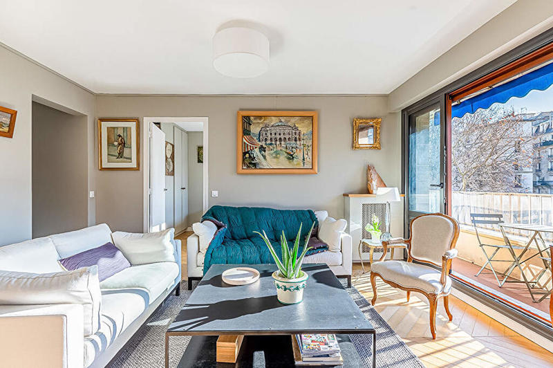 Appartement - 80 m² - 3 pièces