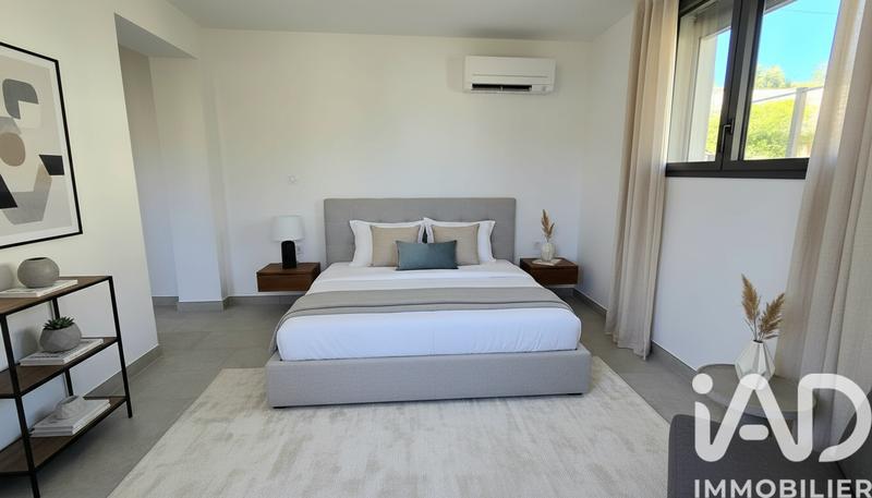 Appartement - 100 m² - 5 pièces