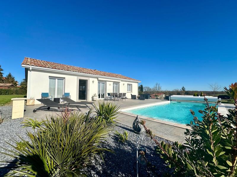 Maison - 105 m² - 5 pièces