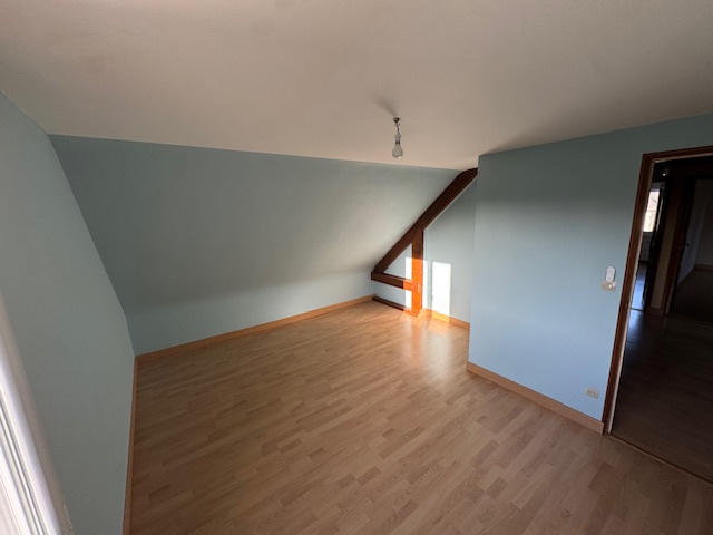 Château - 144 m² - 7 pièces