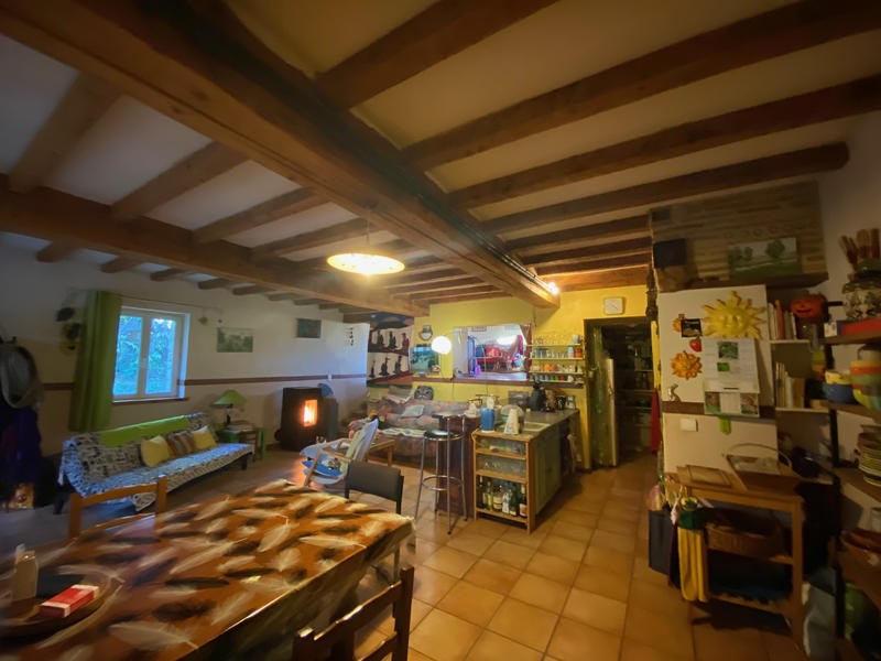 Maison - 265 m² - 10 pièces