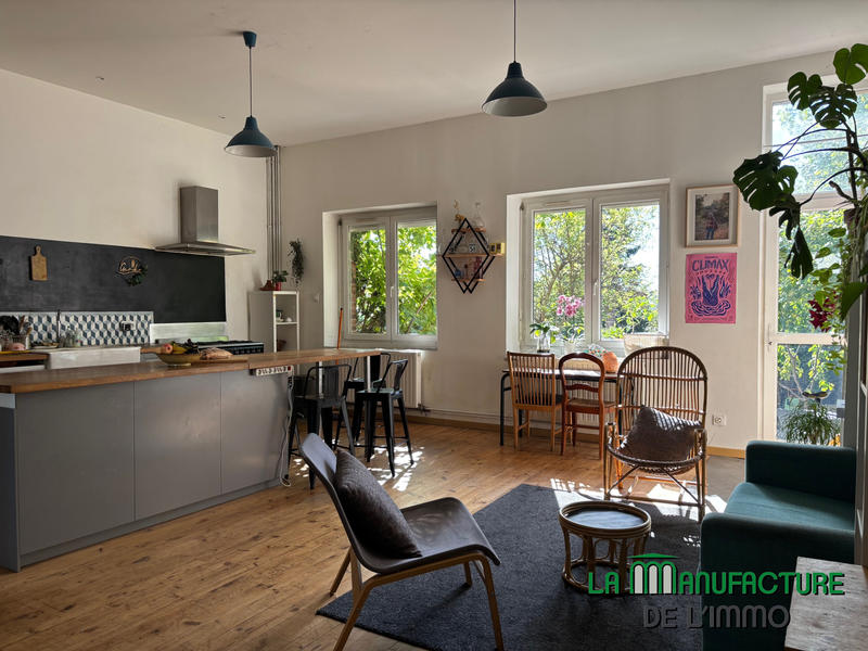 Maison - 175 m² - 6 pièces