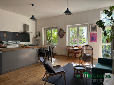 Maison - 175 m² - 6 pièces