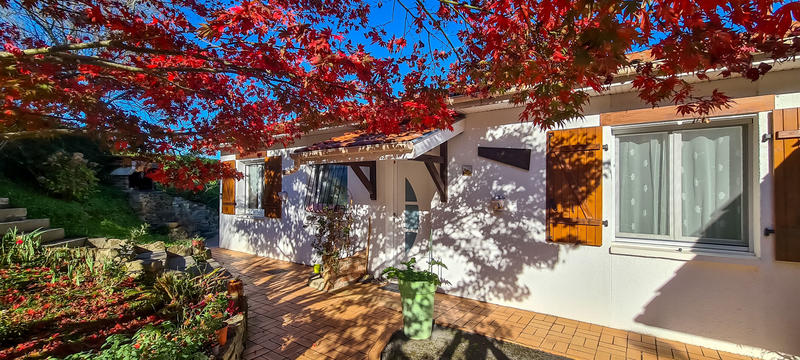 Maison - 100 m² - 3 pièces