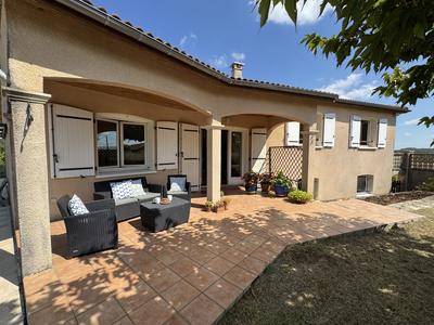 Maison contemporaine - 157 m² - 6 pièces