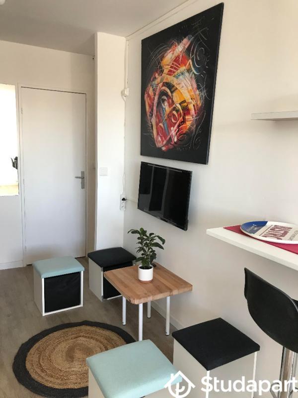 Chambre - 12 m² - 1 pièce