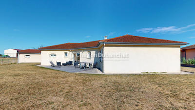 Maison - 150 m² - 7 pièces