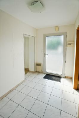 Local d'activité / Entrepôt - 96 m² - 4 pièces
