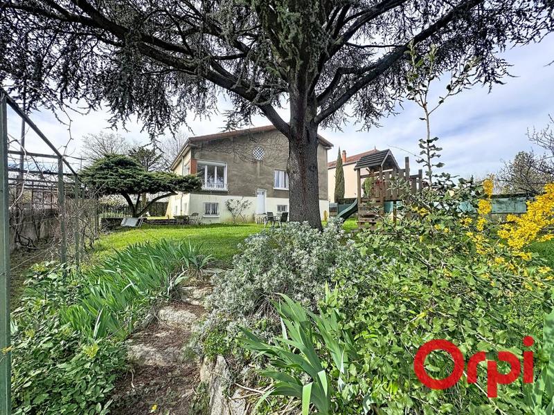 Maison - 189 m² - 7 pièces