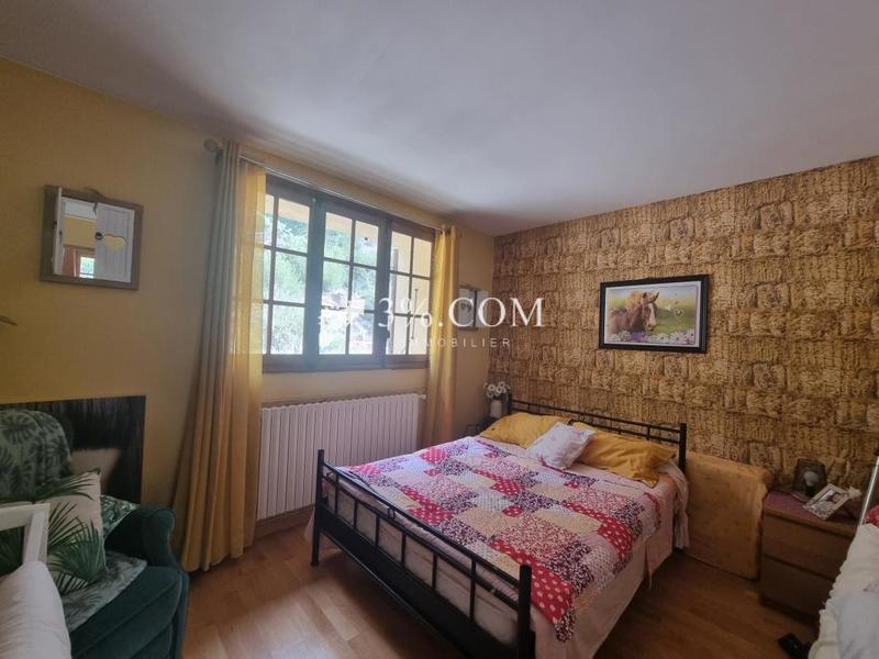 Mas - 150 m² - 5 pièces