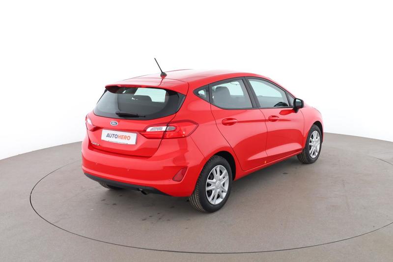 Ford Fiesta 1.1 Business 5p 85 ch