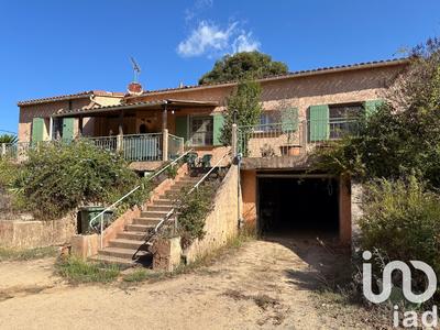 Maison - 143 m² - 6 pièces