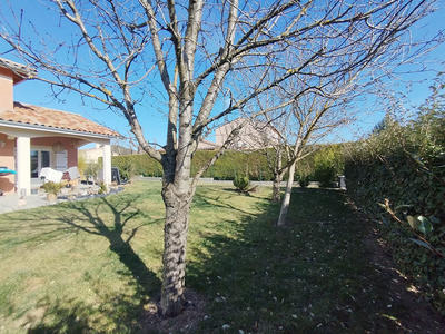 Maison - 137 m² - 6 pièces