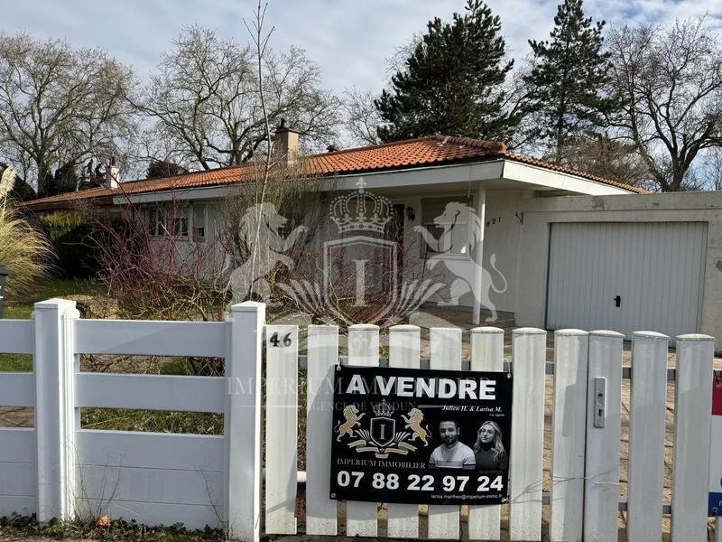 Maison - 96 m² - 6 pièces