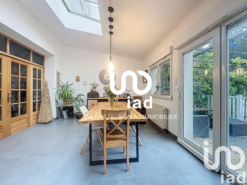 Maison de ville - 212 m² - 8 pièces