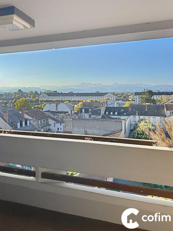 Appartement - 160 m² - 8 pièces