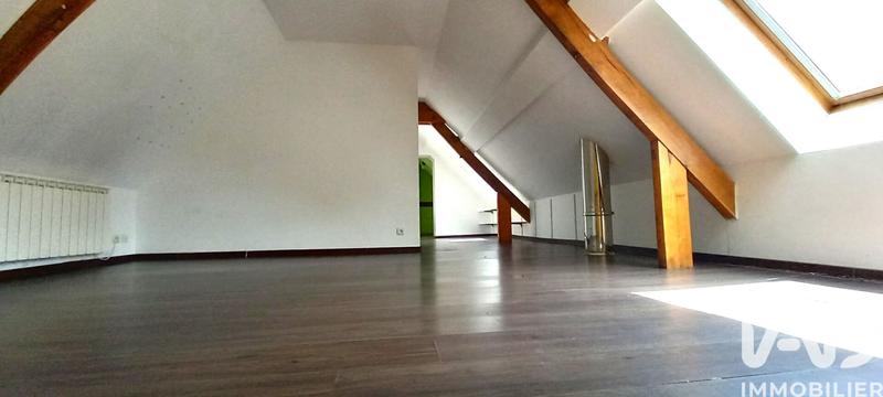 Maison de campagne - 137 m² - 9 pièces