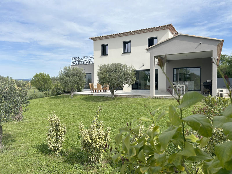 Maison - 160 m² - 6 pièces