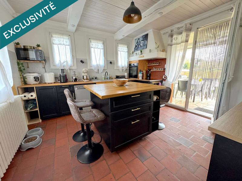 Maison - 181 m² - 7 pièces