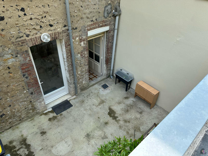 Appartement - 95 m² - 4 pièces