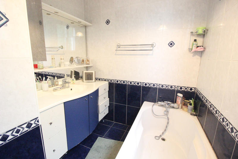 Maison - 73 m² - 4 pièces