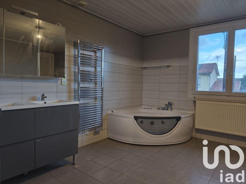 Maison - 154 m² - 8 pièces