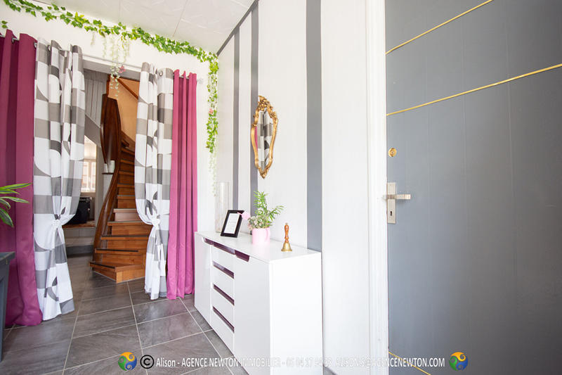 Maison - 160 m² - 6 pièces