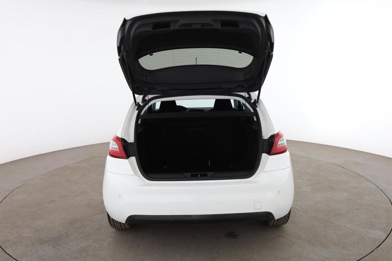 Peugeot 308 1.6 Blue-HDi Allure Eat6 120 ch