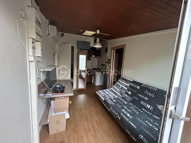 Studio - 23 m² - 2 pièces