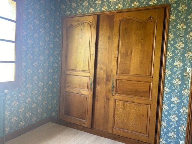 Maison - 123 m² - 8 pièces